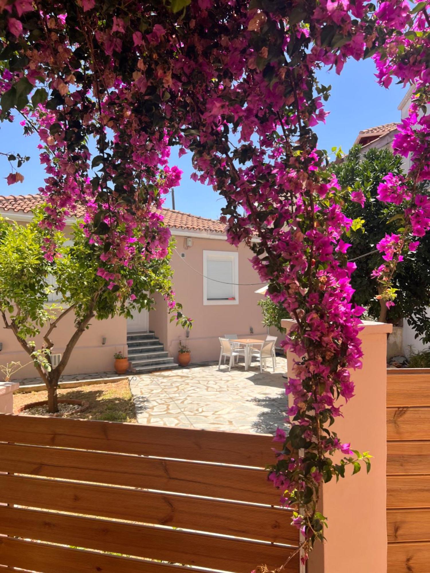 Villa Saitan Bazaar Preveza Exterior foto